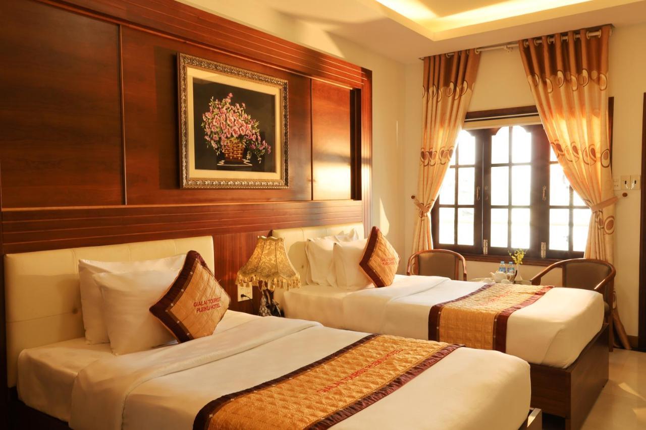 Pleiku Hotel Bagian luar foto