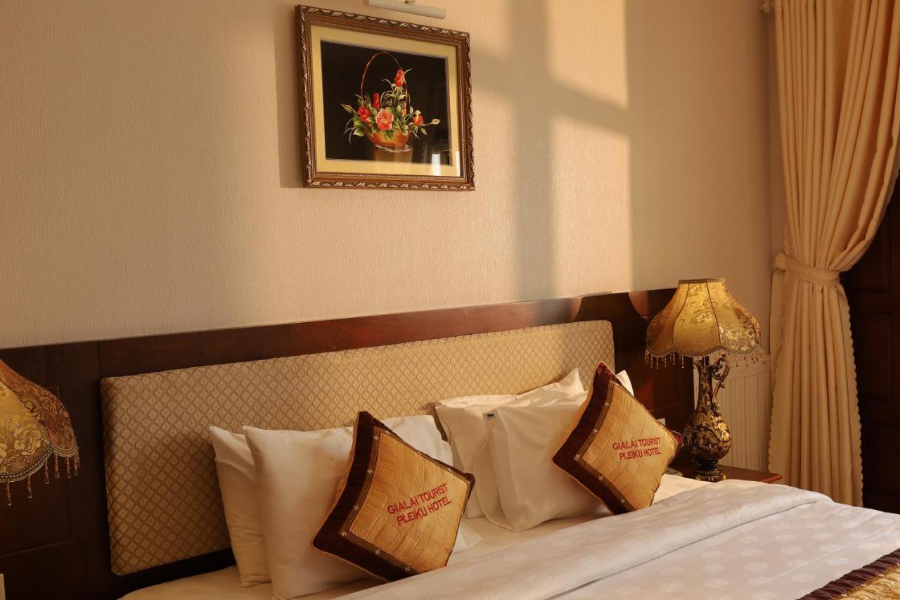 Pleiku Hotel Bagian luar foto