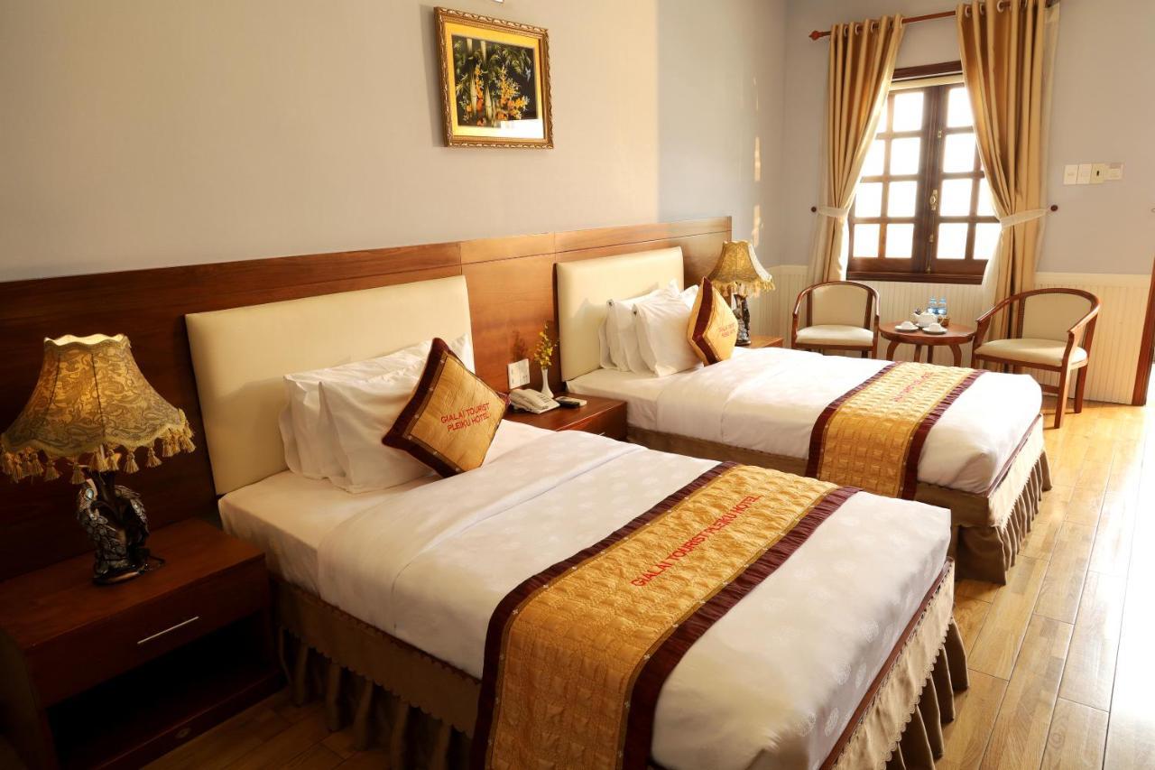 Pleiku Hotel Bagian luar foto